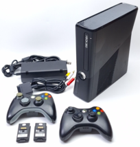Microsoft Xbox 360 S 4GB Console - Black (1439) Bundle - £58.40 GBP