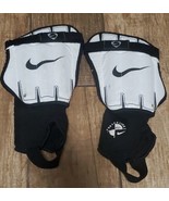 Nike Protective Fit Shin Guards Child Size Small Black And White - $4.36