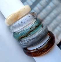 Marbled Resin Retro Bangles - Medium ** Multibuy Available ** - £12.07 GBP