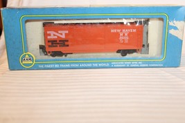 HO Scale AHM, 40&#39; Box Car, New Haven, Orange, #36100 - 5298 - £18.37 GBP