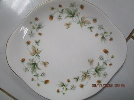 ROYAL DOULTON OVAL TRAY STRAWBERRY CREAM 10.50&quot; [DL50] - $44.55