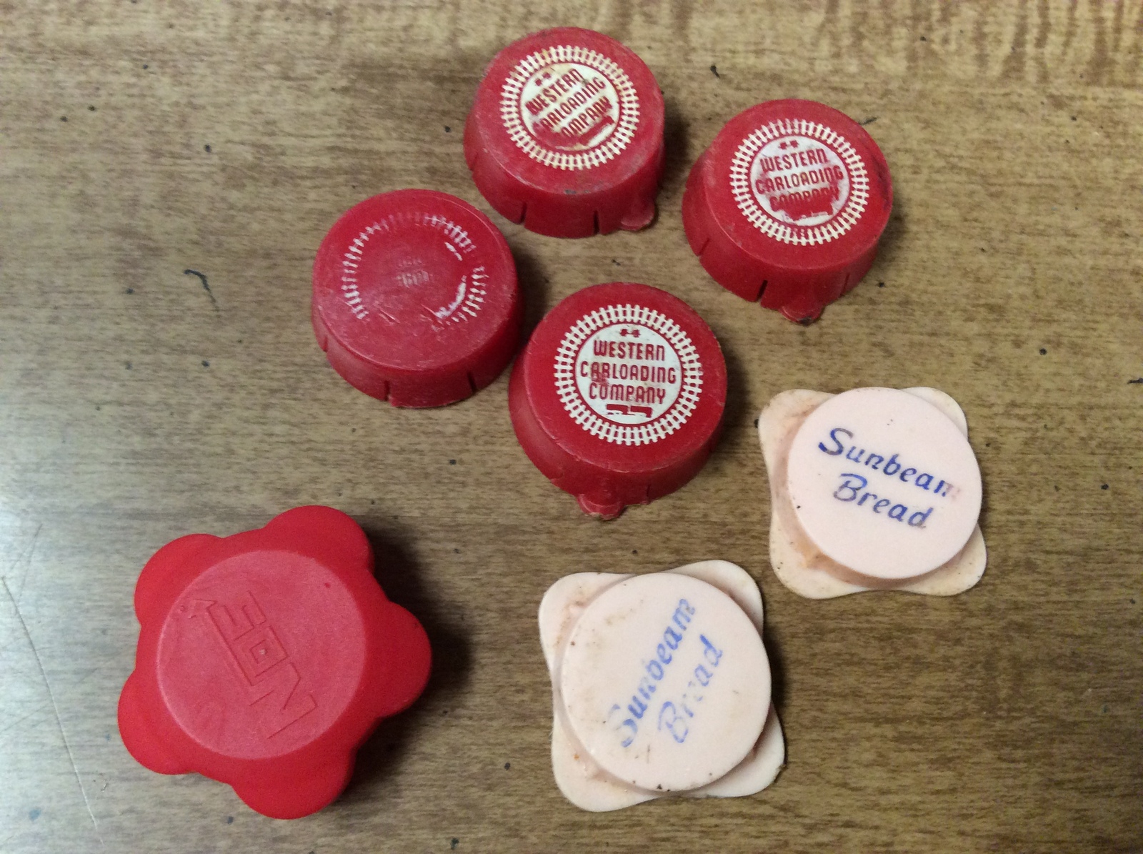 Primary image for Vintage Lot Snap On Bottle Caps Lids - Western Carloading Co., Sunbeam Bread