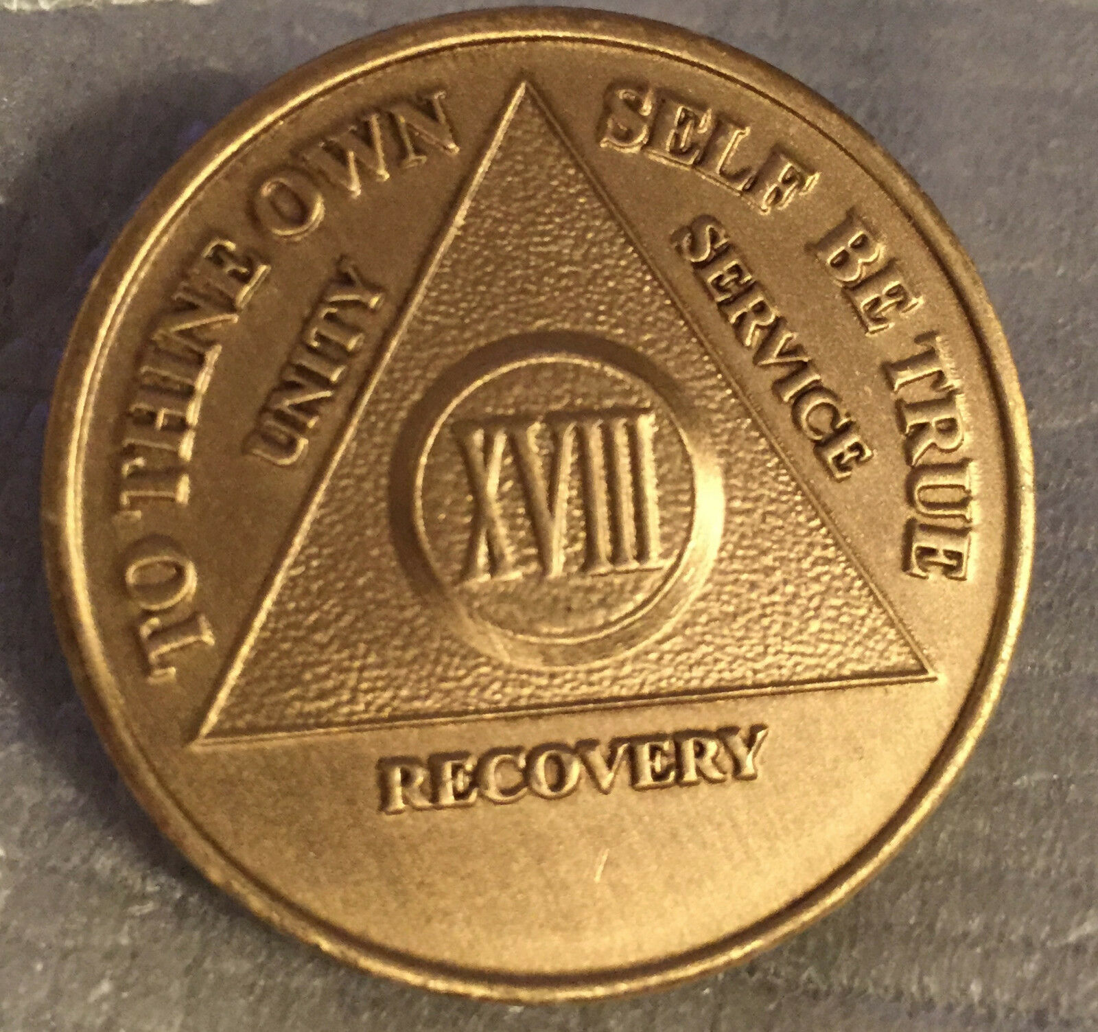 Alcoholics Anonymous 18 Year Recovery Coin Chip Medallion Medal Token AA... - $1.70