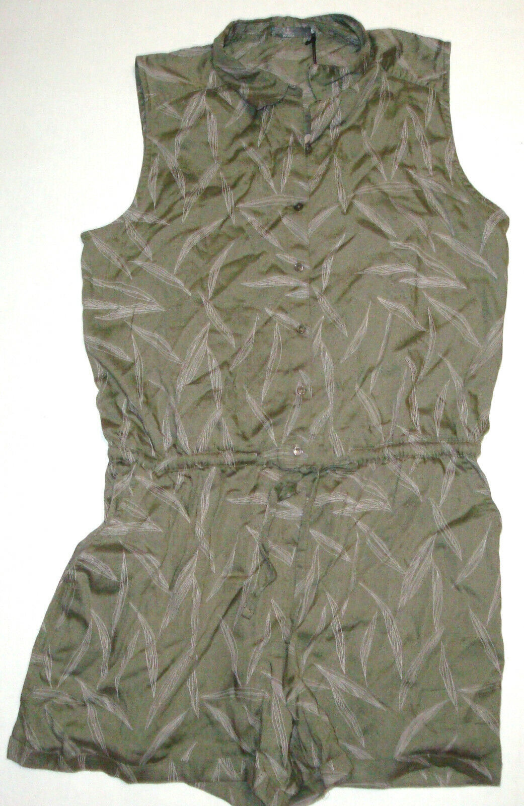 New NWT Prana Romper Weekend Escape L Womens Tie Pockets Rye Green Leaves Button