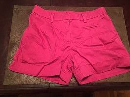 H&amp;M Fuchsia Shorts Size 2 - $12.59