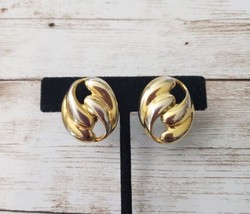 Vintage Clip On Earrings Fancy Statement Oval Gold Tone with Silvering - £10.38 GBP