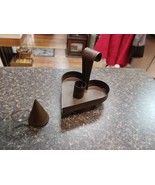 Vtg Primitive Look Heart Shape Metal Candle Holder & Snuffer - €42,61 EUR Vtg Primitive Look Heart Shape Metal Candle Holder & Snuffer - €42,61 EUR