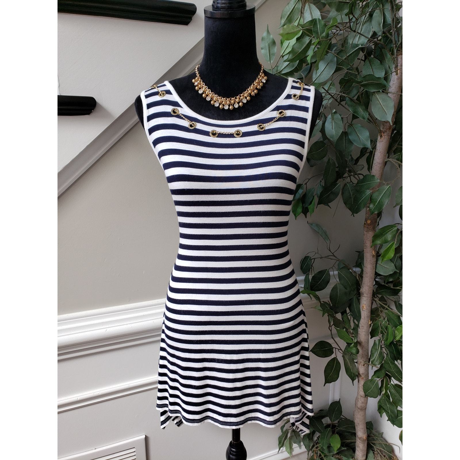 Belldini Top Blouse Womens Small White Blue Striped Embellished Asymmetrical Hem Item image 2