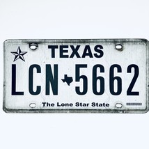  United States Texas Lone Star Passenger License Plate LCN 5662 - $8.31