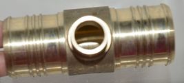 Zurn QQT885GX 2 X 1-1/2 By 1 Inch Barbed Brass Reducing Tee Lead Free image 3