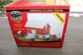 Ertl Collectibles 2915 Gable Barn w/Out Buildings Assembled/Decorated He... - $49.99
