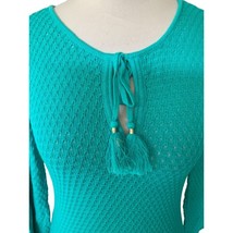 TOMMY BAHAMA LADIES LS KEYHOLE TASSEL CABLE KNIT TOP TUNIC SWEATER EUC S... - $38.53