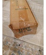 Vintage Da-Lite Flyer 40&quot;x 40&quot;  Projection Screen with Original Box - $888.38 MXN