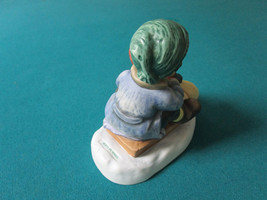 Goebel Figurine &quot;Away We Go&quot; 5 X 5&quot; Nib Original - £97.87 GBP