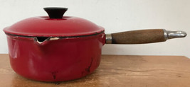 Vtg Le Creuset Cherry Red 18 Enamel Cast Iron Pot Lid 7&quot; Pour Spout Wood... - £118.44 GBP