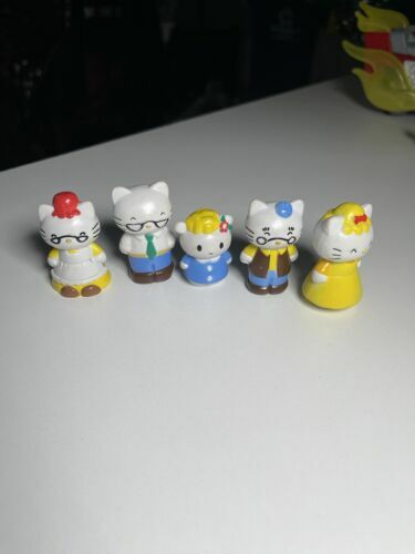 Hello Kitty Mini Figurines/Set Of 5/Cake Topper/Toys/ Collectables - $9.03