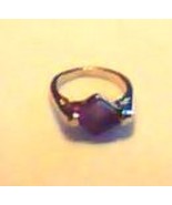 AMETHYST RING WITH SMALL SQUARE STONE - SIZE 5.5 - £4.00 GBP