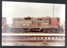 VTG Southern Pacific SP 3314 DRS GP9E Locomotive Train Railroad Photograph - £7.34 GBP