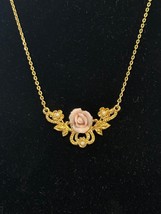 Vintage Thin Necklace Golden Colored With Ceramic Rose - £19.97 GBP