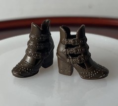 BARBIE doll Brown Dress-Up Boots Shoes Fashionista Excellent Used Condition - £7.12 GBP