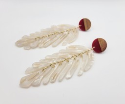 Boho Shimmering Monstera Leaf Wood Push-back Stud Fashion Earrings - £18.81 GBP