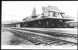Greenfield, MA B&amp;W Und/B Postcard - Railroad Train Station &amp; Restaurant - £11.65 GBP