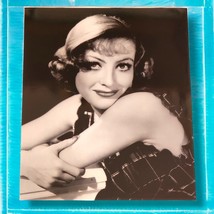 JOAN CRAWFORD  MGM Publicity Portrait RM-48  VINTAGE REPRINT 8 X 10 - £7.79 GBP