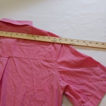 Chaps Button Down Shirt Men’s Size Medium Fuschia Short Sleeve Easy Care image 6