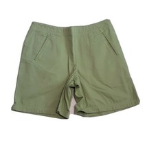 Izod Midi Women&#39;s Shorts ~ Sz 8 ~ Green ~ Mid Rise ~ 7&quot; Inseam ~ Flat Front - £10.57 GBP