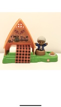 Fisher-Price Little People A-Frame Cabin Camping Campfire Playset Lights... - £6.37 GBP