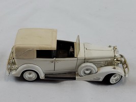 Signature Models 1933 Cadillac Town Car Convertible 1/32 Diecast - £15.76 GBP