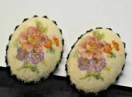 Vintage Germany Pink Purple Floral Flower Cameo Sugar Stone Clip On Earrings - £12.14 GBP