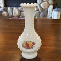 Vintage Avon White Milk Glass Hobnail Bud Vase Floral - £9.73 GBP