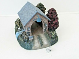 HAWTHORNE VILLAGE BLDG SEASIDE COVERED BRIDGE LTD ED #A2428 KINKADE LotD - $349.68 MXN
