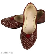 Punjabi women jutis mojaris Indian Free shipping Chappal Sandal Ethnic S... - $406.17 MXN