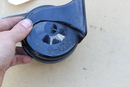 04-2008 MAZDA RX-8 DRIVER LEFT SIDE HORN KLAXON RX8 M842 image 4