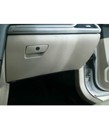 FUSION    2015 Glove Box 104679218 - $1,433.07 MXN