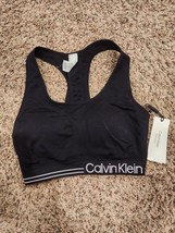 Calvin Klein Women&#39;s Premium Performance Moisture  - Medium, New! - $20.00