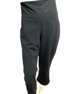 Old Navy Active Fitted Cropped Leggings Size XL - $19.51 CAD