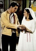 West Side Story Natalie Wood in wedding dress Richard Beymer 5x7 inch photo - £4.49 GBP