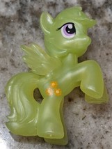 2016 My Little Pony FiM Blind Bag Wave #16 2&quot; Pearlescent Fluttershy Figure - £4.78 GBP