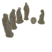 Miniature Nativity Set Porcelain 6 Pieces Christmas White Glaze Taiwan Vintage - £12.74 GBP