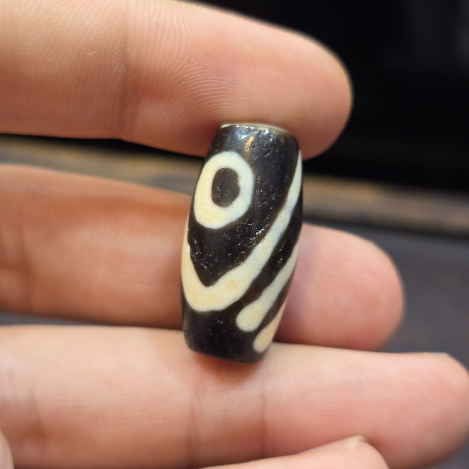 Antiguo tibetano muy único patrón ojo ágata piedra Dzi Bead Amulet Item image 11