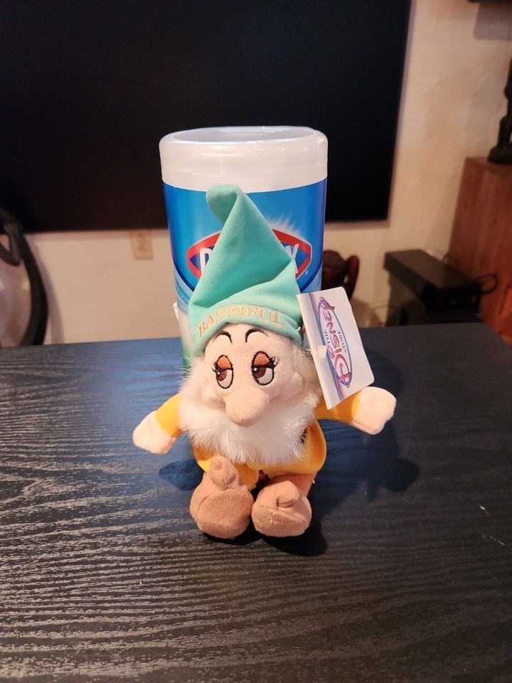 BASHFUL - Snow White Seven Dwarfs - Mini Bean Bag - DISNEY STORE THEME P... - $8.33
