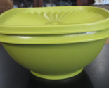 Vintage Tupperware 840-5 Avocado Green Square Servalier Bowl &amp; Lid - $16.82