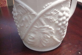 Vintage Duncan and Miller Glass Grape Pattern Milk Glass 7&quot; pitcher  [MILKGL2] - £59.35 GBP