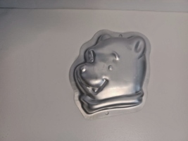 Winnie the Pooh Smash Cake Pan Single Serve Size Wilton Singles 2105-1135 EUC - $6.35