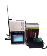 Sony Sports Watchman portable TV black &amp; white w/ power adapter box AC-4... - $895.82 MXN