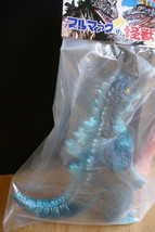 2019 BULLMARK TOHO GODZILLA 50 LIMITED EDITION BLUE  VERSION MIB marmit ... - $260.00