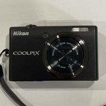 NIKON CoolPix S570 12.0MP 5x Optical Zoom Digital Camera - $65.00